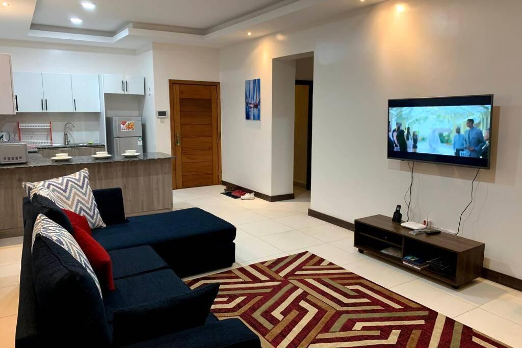 Kilimani Penthouse Apartment *