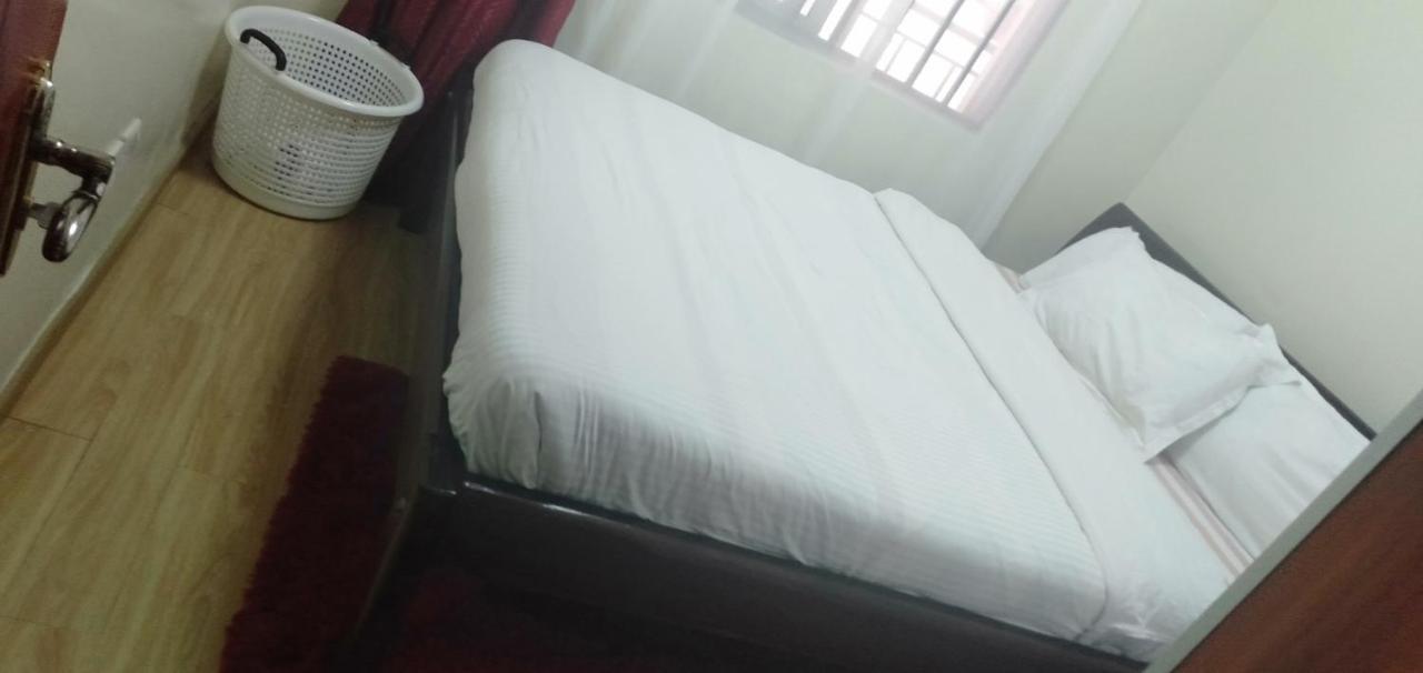 S. Lucie Sapphire Court Nairobi