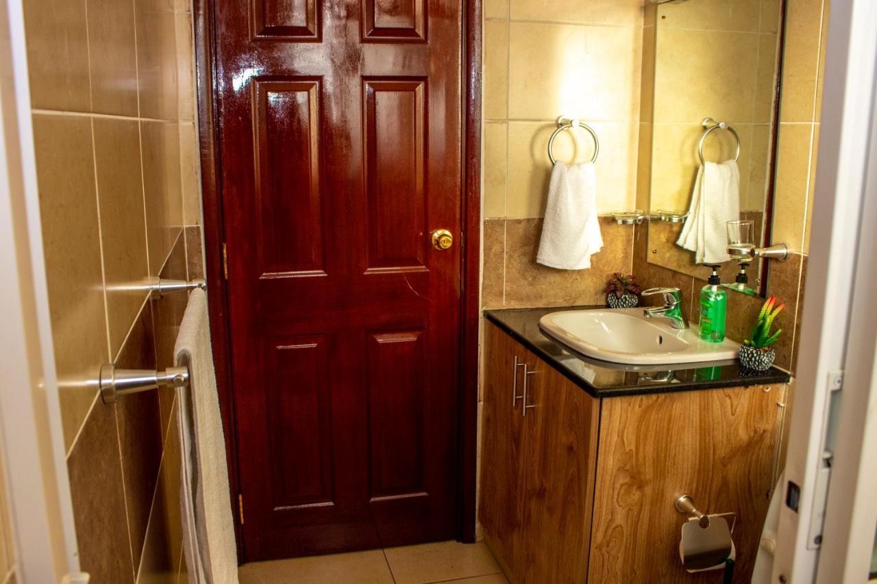 Kasty M Apartments- W Place Apartamento