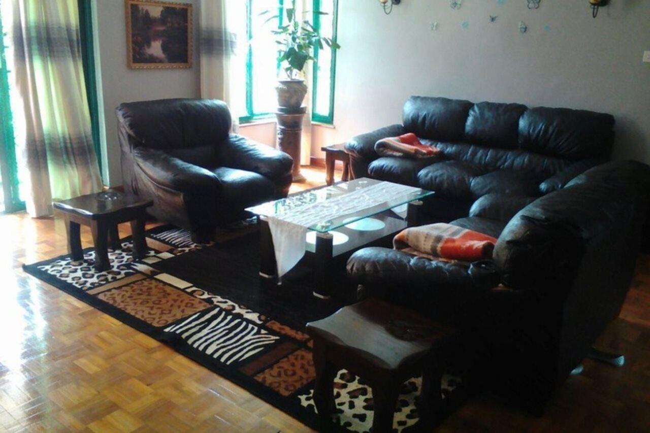 York Palace Apartment *