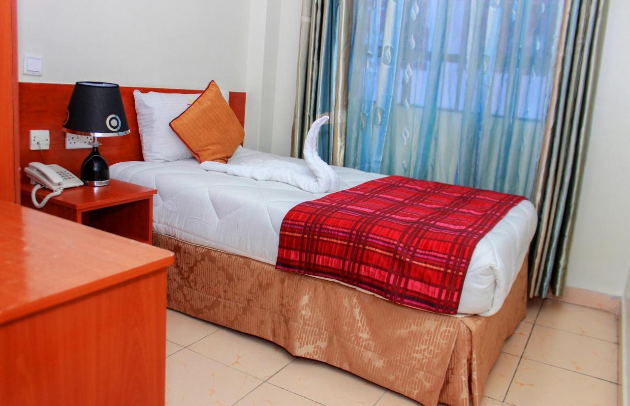 Sheratton Regency Hotel