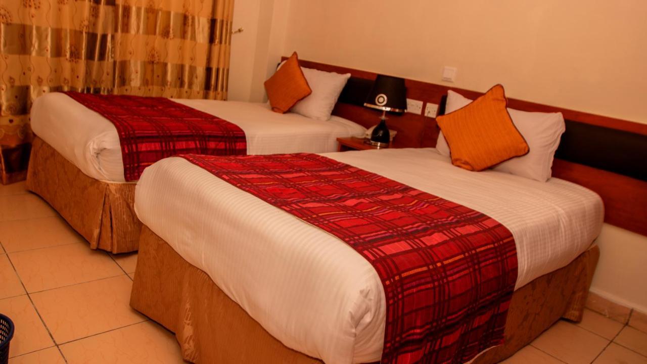 Sheratton Regency Hotel 3*