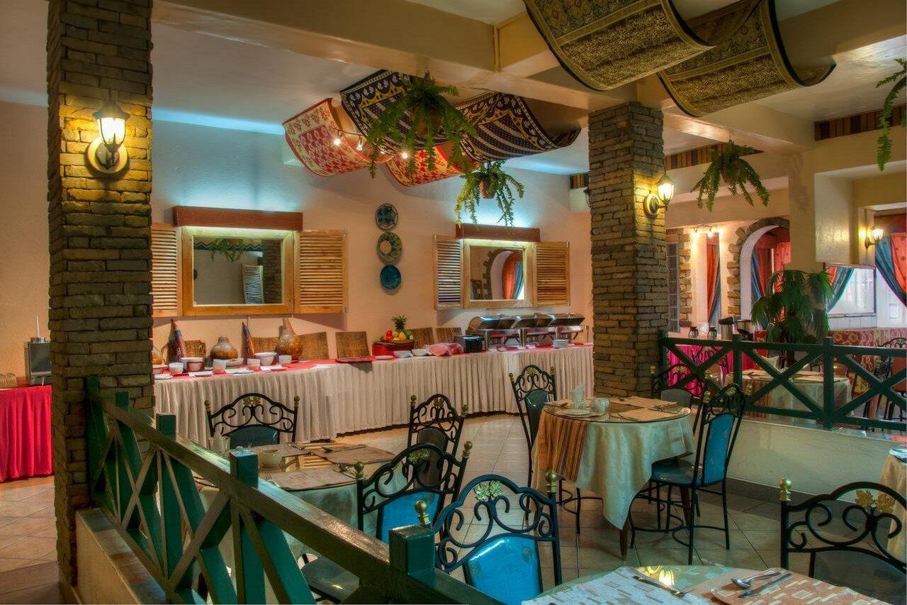 Hotel Kahama 3*