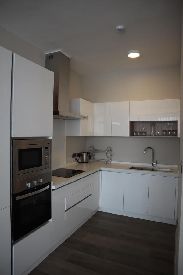 The Curve By The Park Apartment