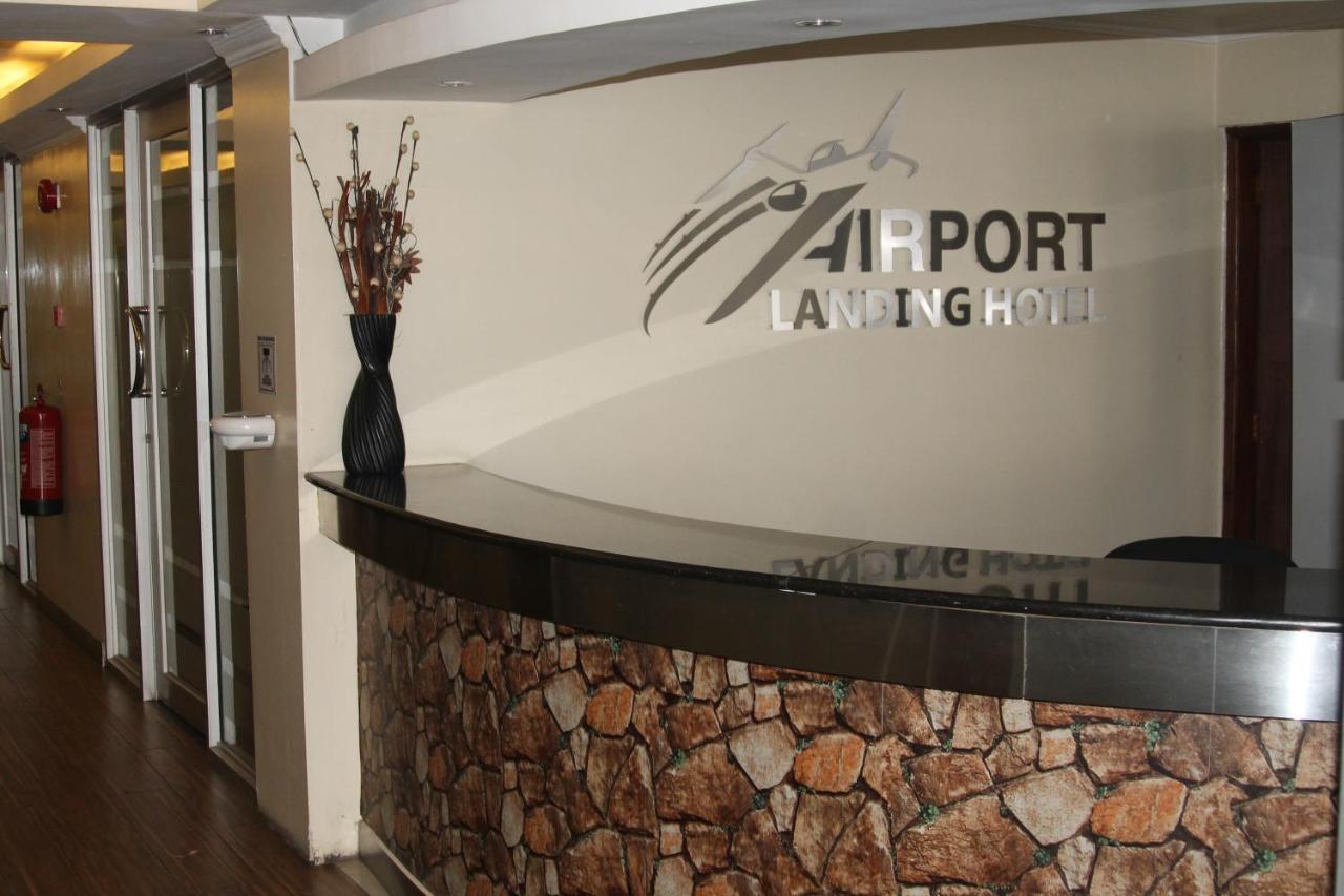 Airport Landing