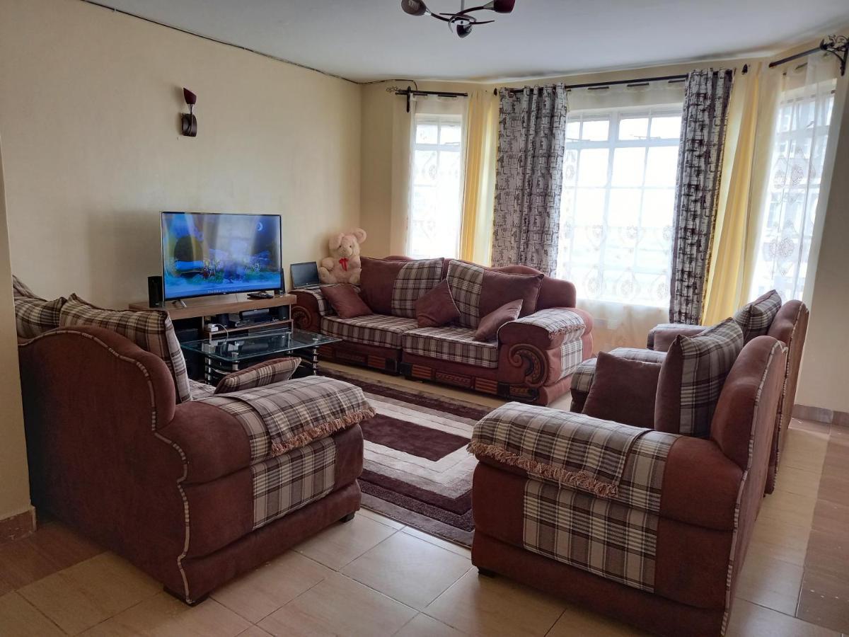 Ree Homestay & Safaris - Jkia Apartment *