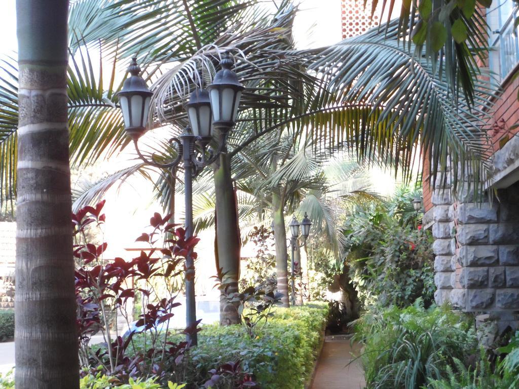 Tropical Towers Aparthotel 4*