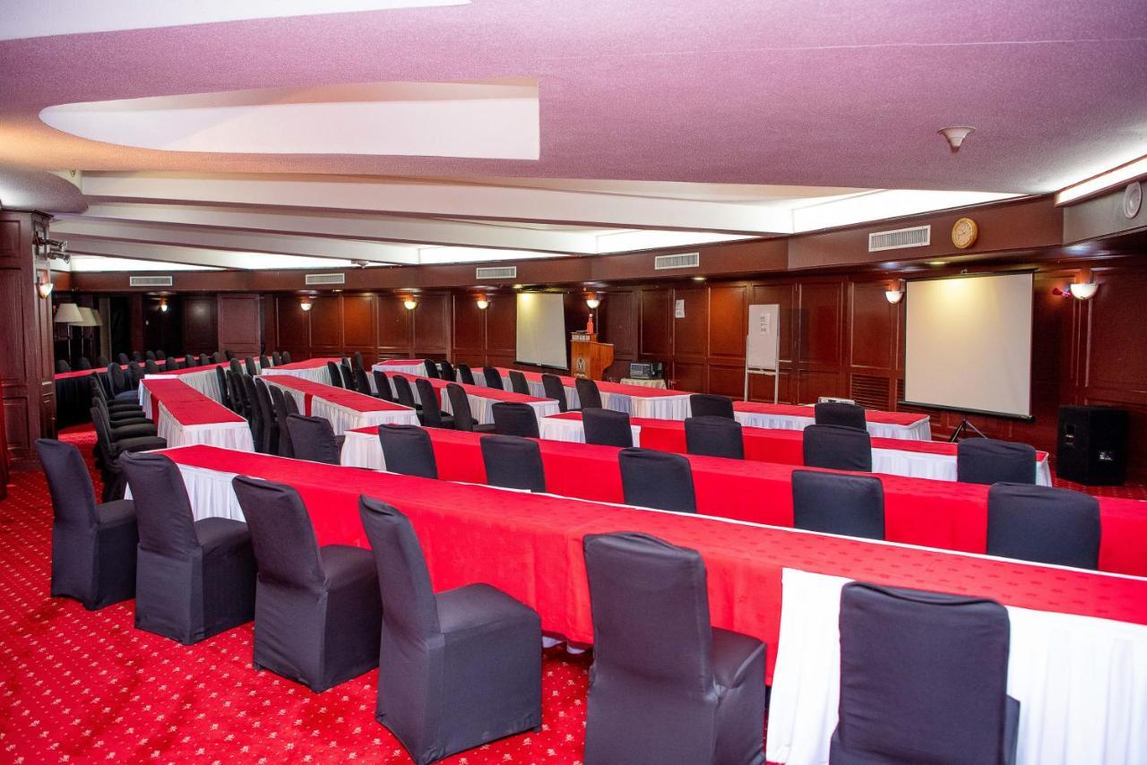 Safari Club By Swiss-belhotel Nairobi