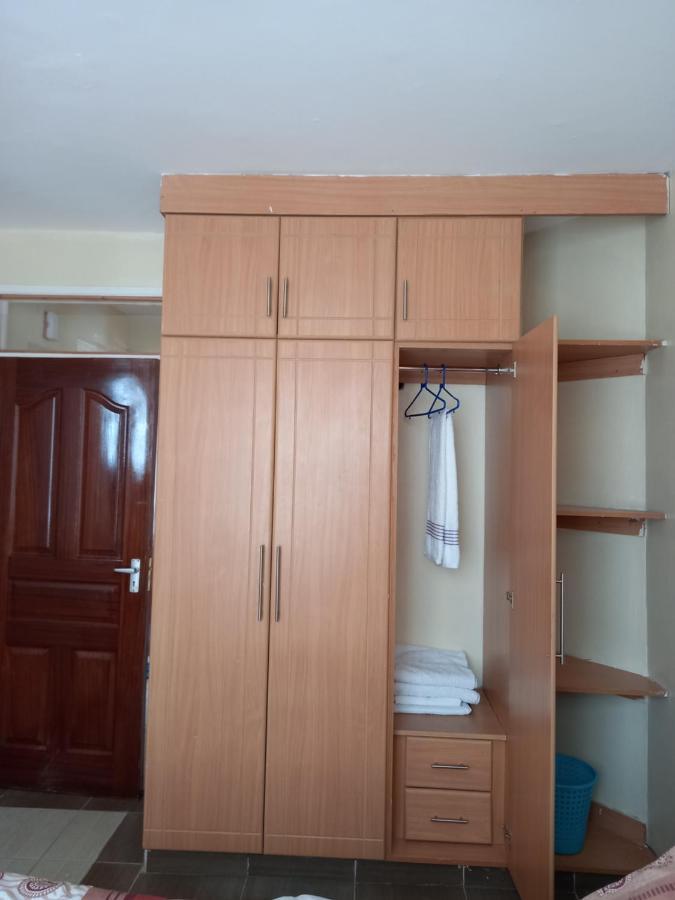 Ree Homestay & Safaris - Jkia Apartment