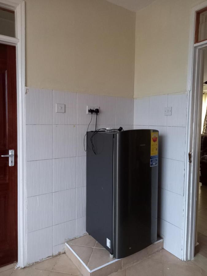 Ree Homestay & Safaris - Jkia Apartment