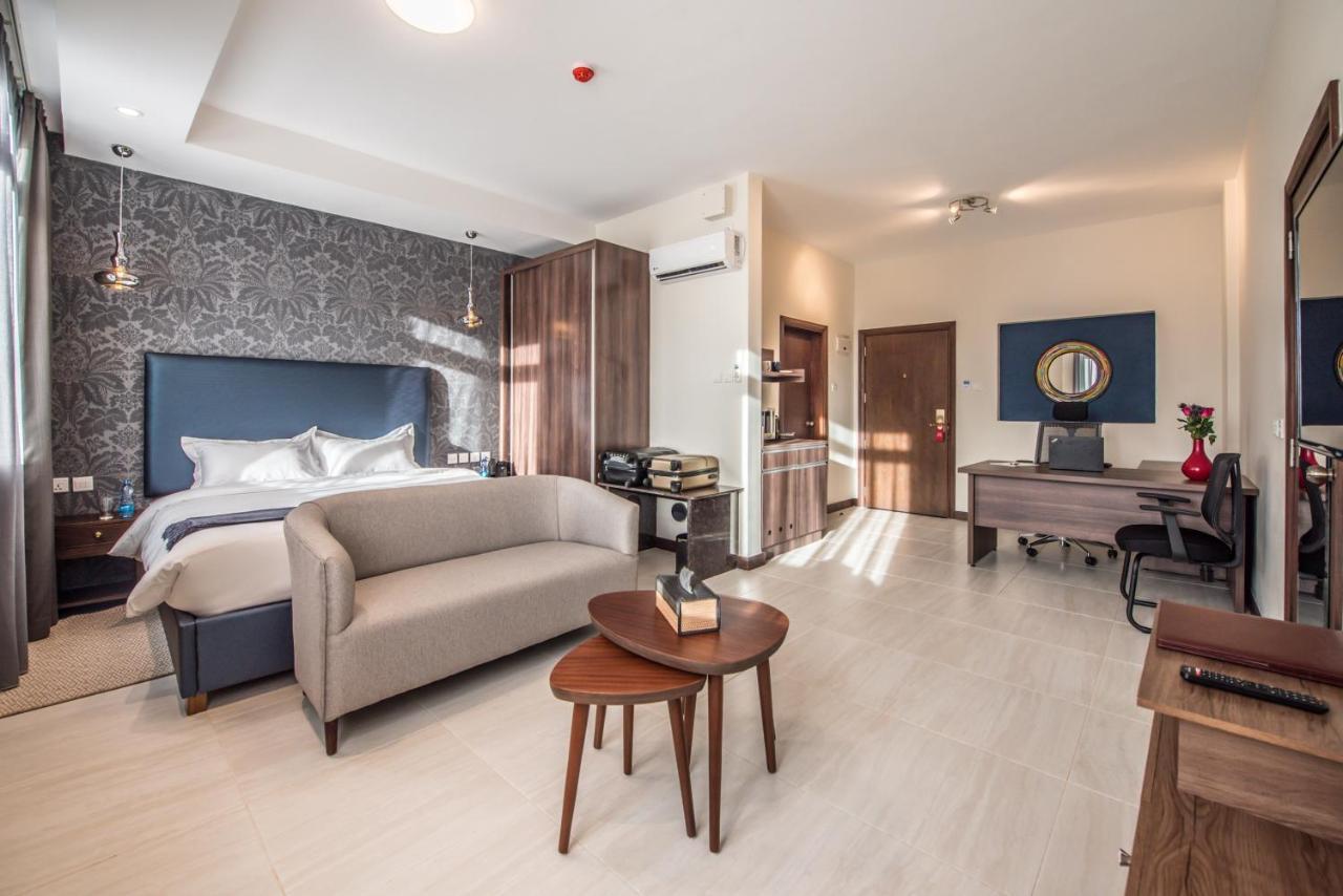 Glam - Near Westgate Mall, Westlands 4*