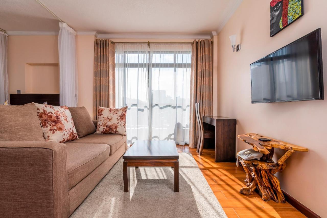 Highlands Aparthotel 3*