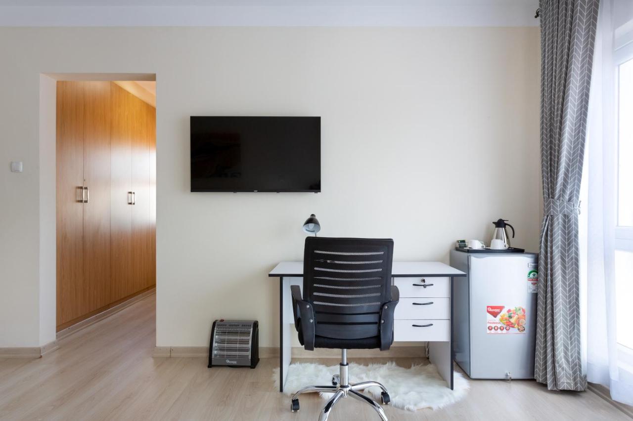 Westlands View Luxury By Edmor Suites