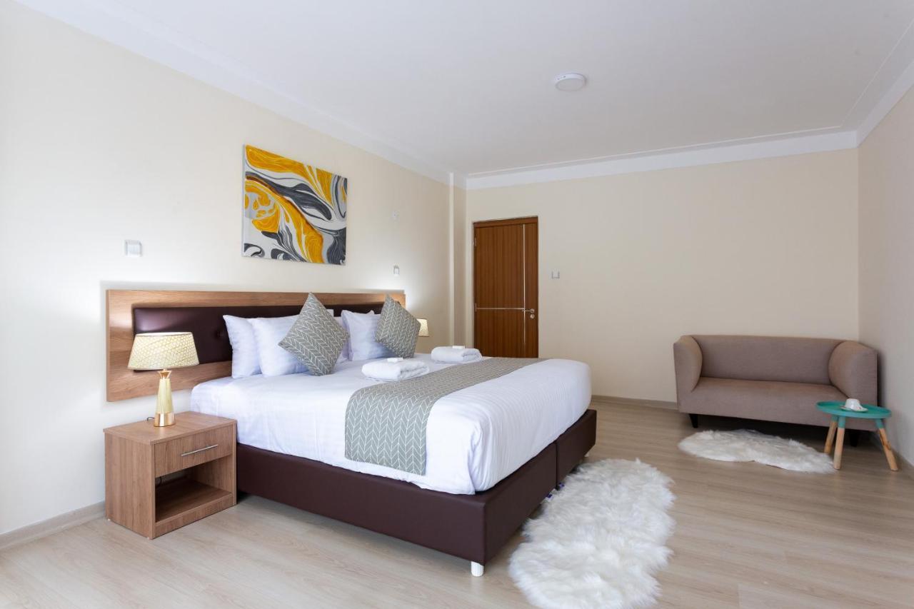 Aparthotel Westlands View Luxury By Edmor Suites 4*