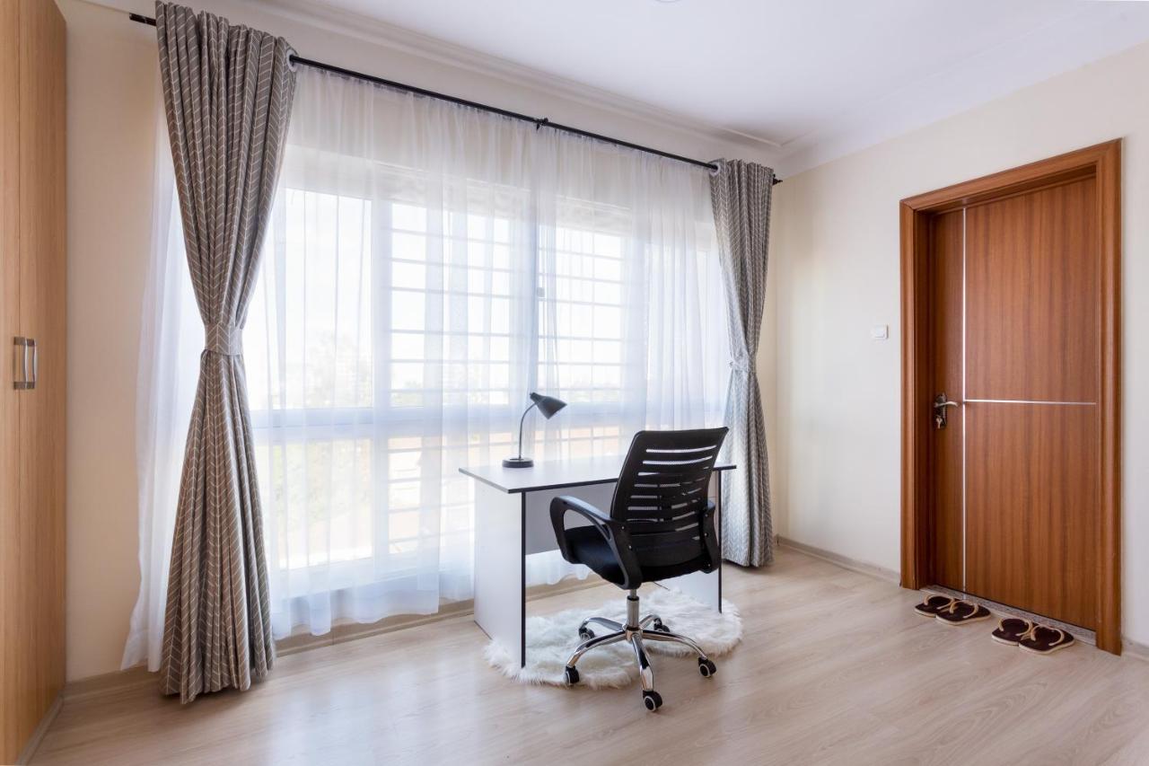 Westlands View Luxury By Edmor Suites 4*