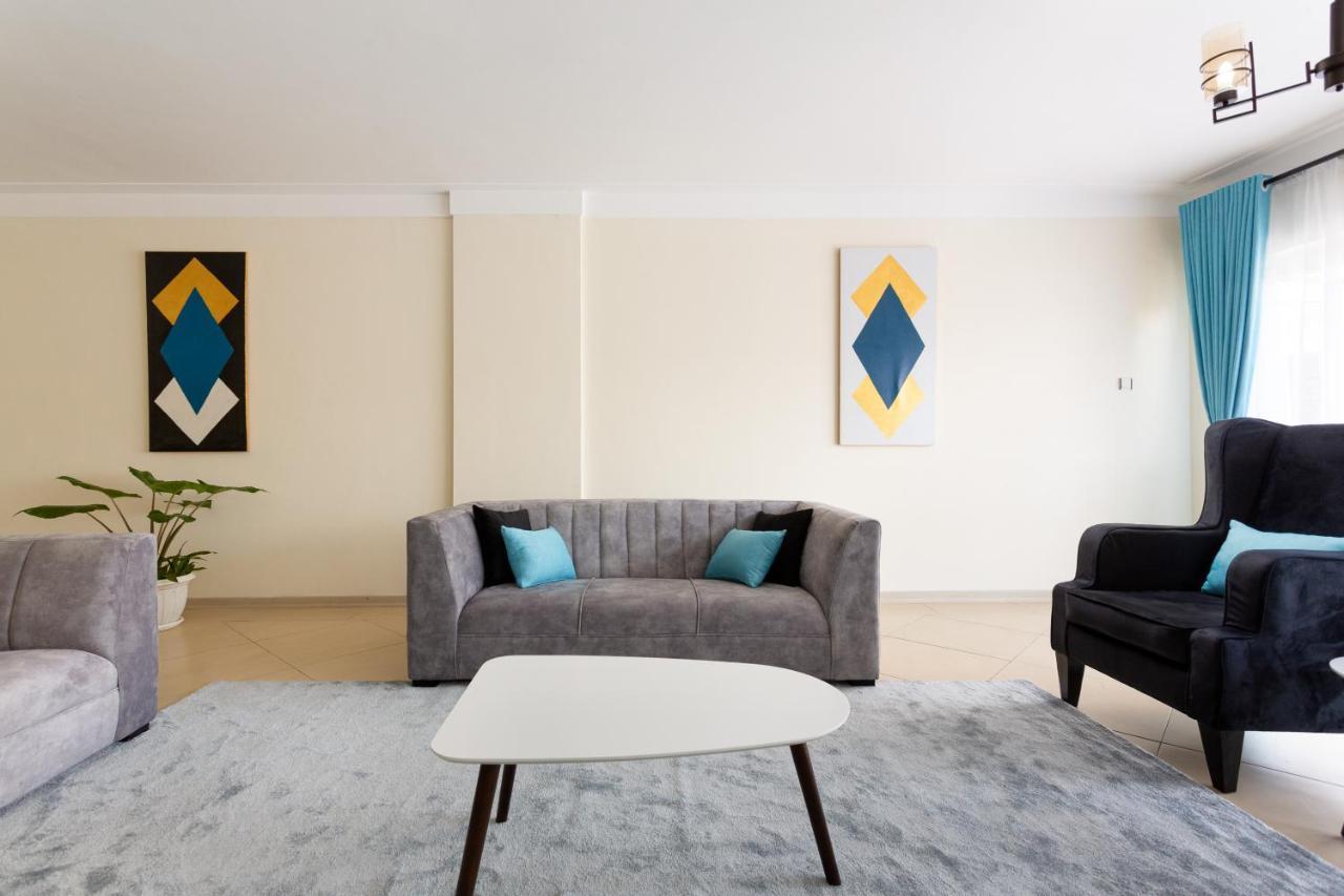 Westlands View Luxury By Edmor Suites 4*