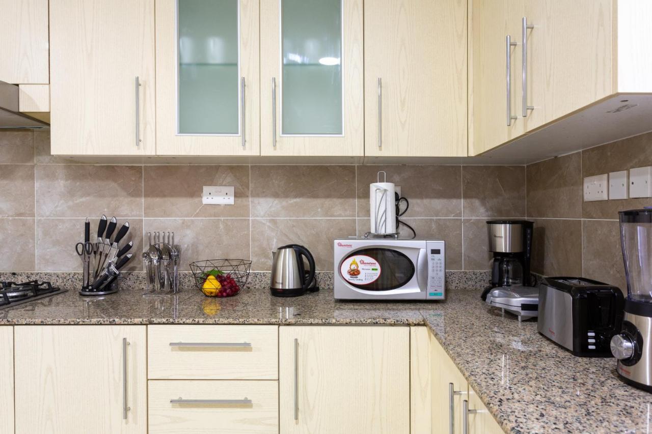 Westlands View Luxury By Edmor Suites 4*