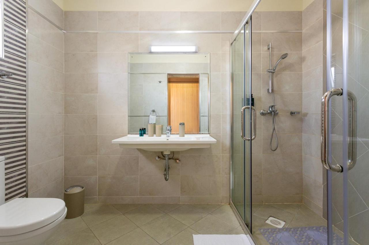 Aparthotel Westlands View Luxury By Edmor Suites 4*