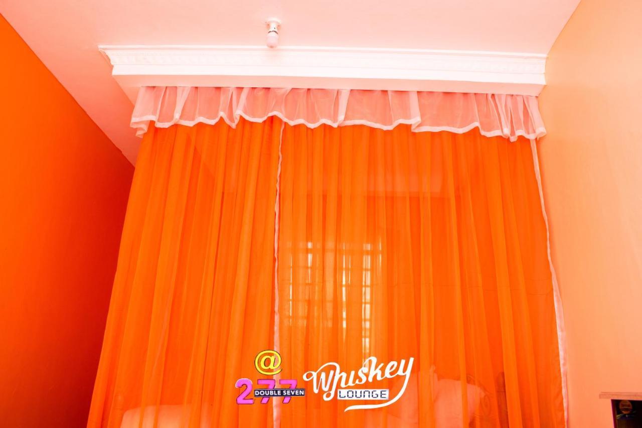 277 Luxury Kenya Bed & Breakfast *