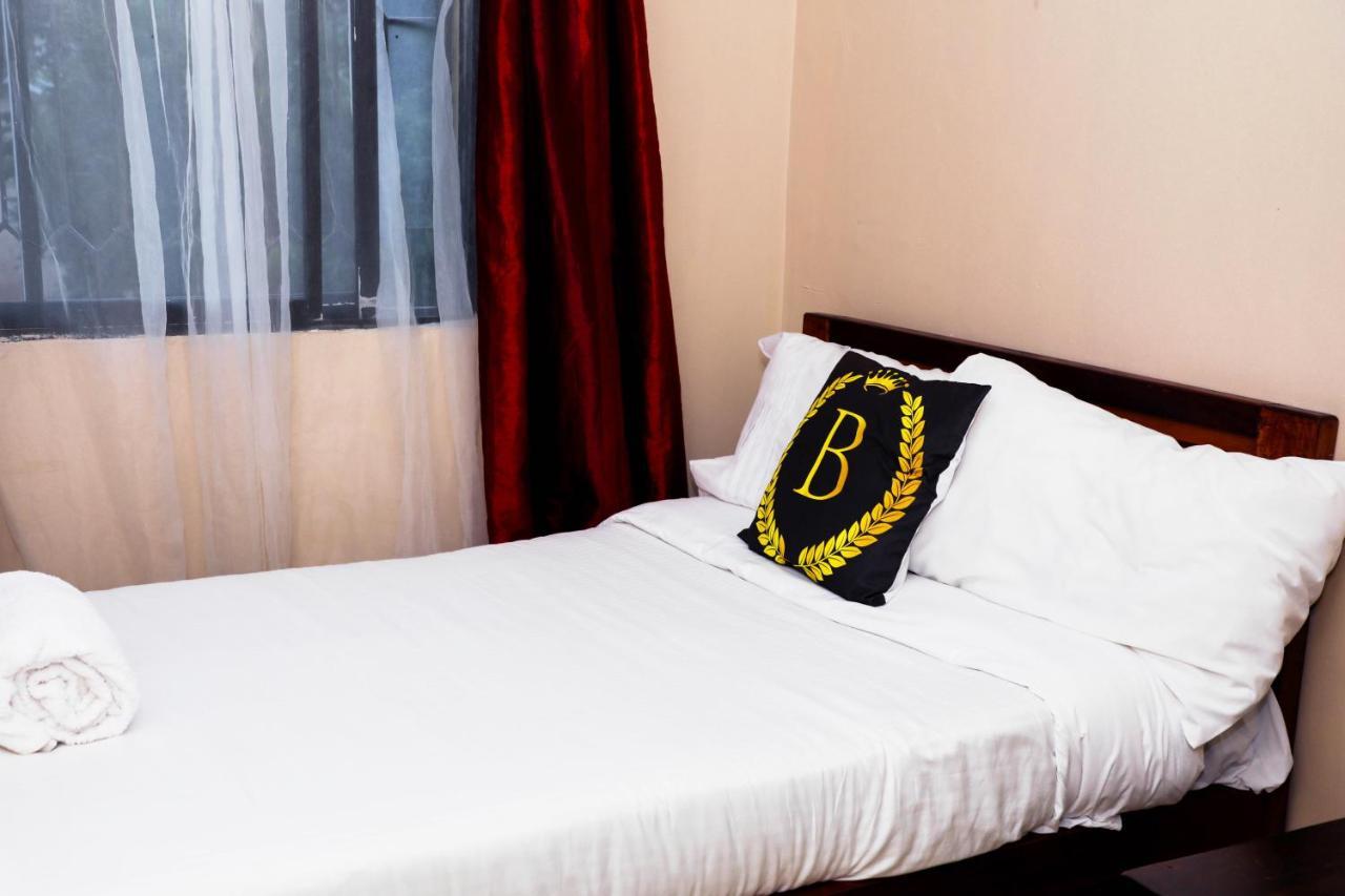 Martha's Cozy Near Jkia Airport Apartment