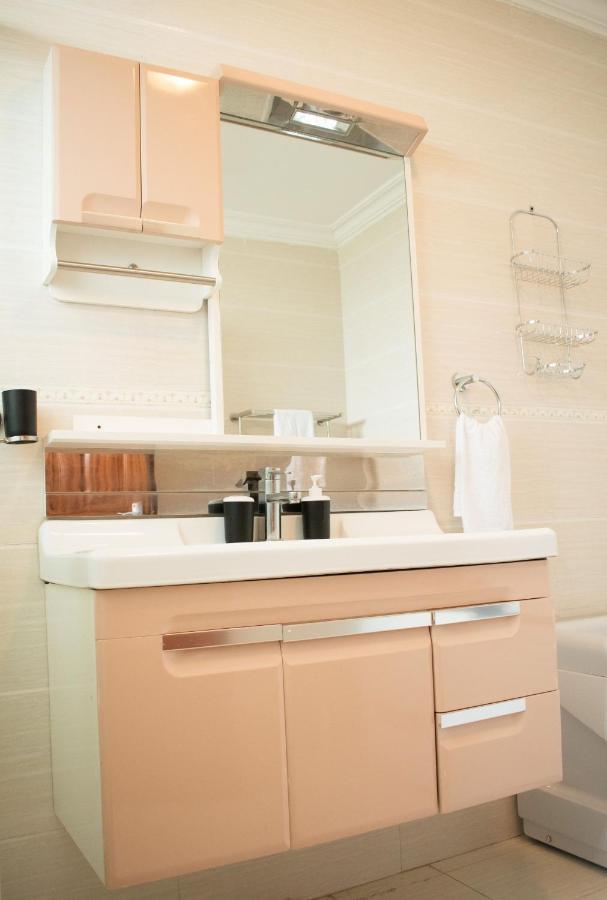 Aparthotel Luxel Suites 3*