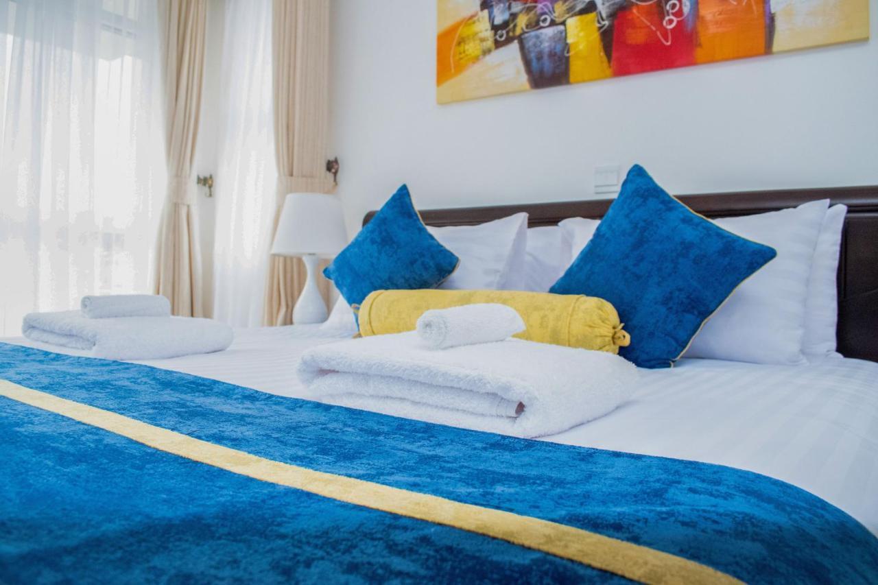 Luxel Suites Aparthotel 3*