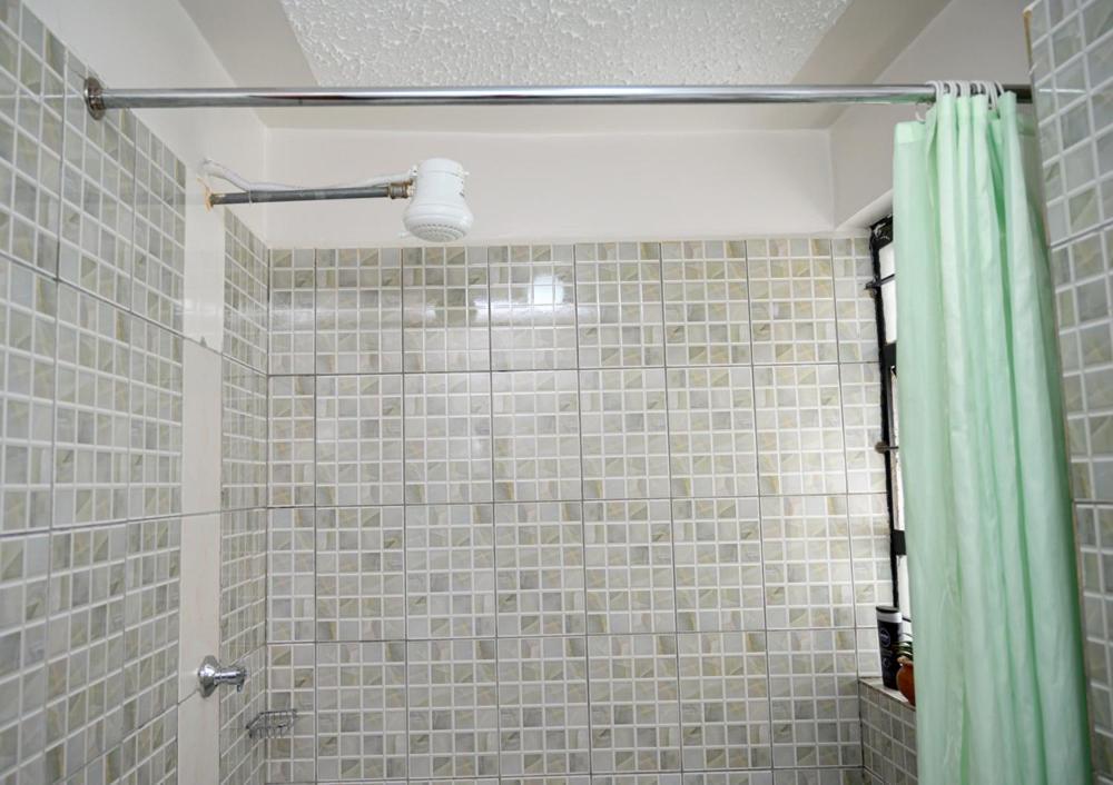Furnished 1 Bedroom In Nairobi. 15 Mins To Cbd. Free Wi-fi & Parking * Nairobi