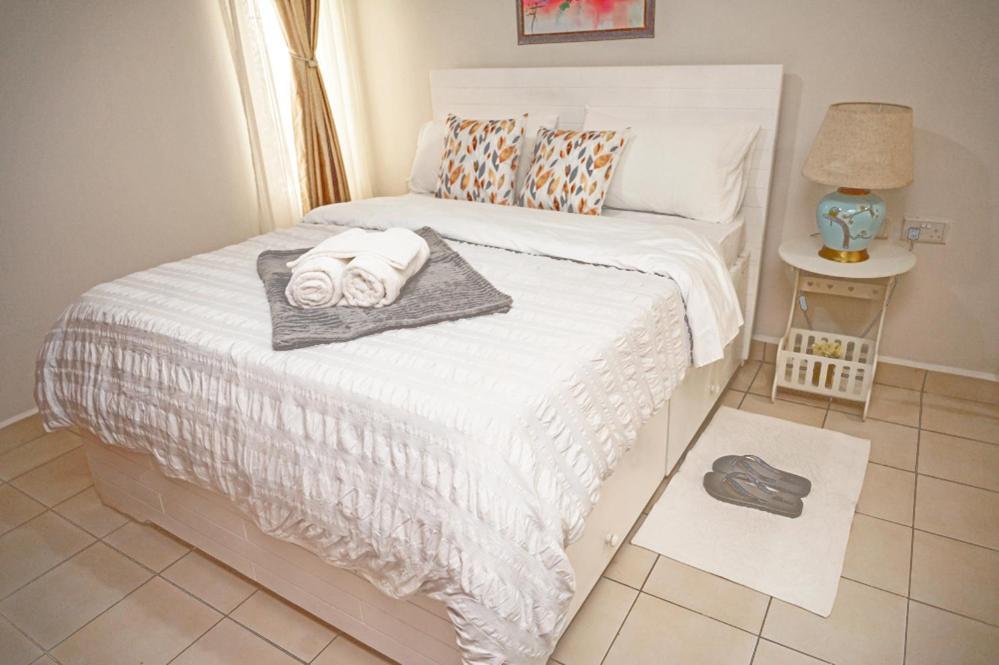 Furnished 1 Bedroom In Nairobi. 15 Mins To Cbd. Free Wi-fi & Parking Apartment Nairobi