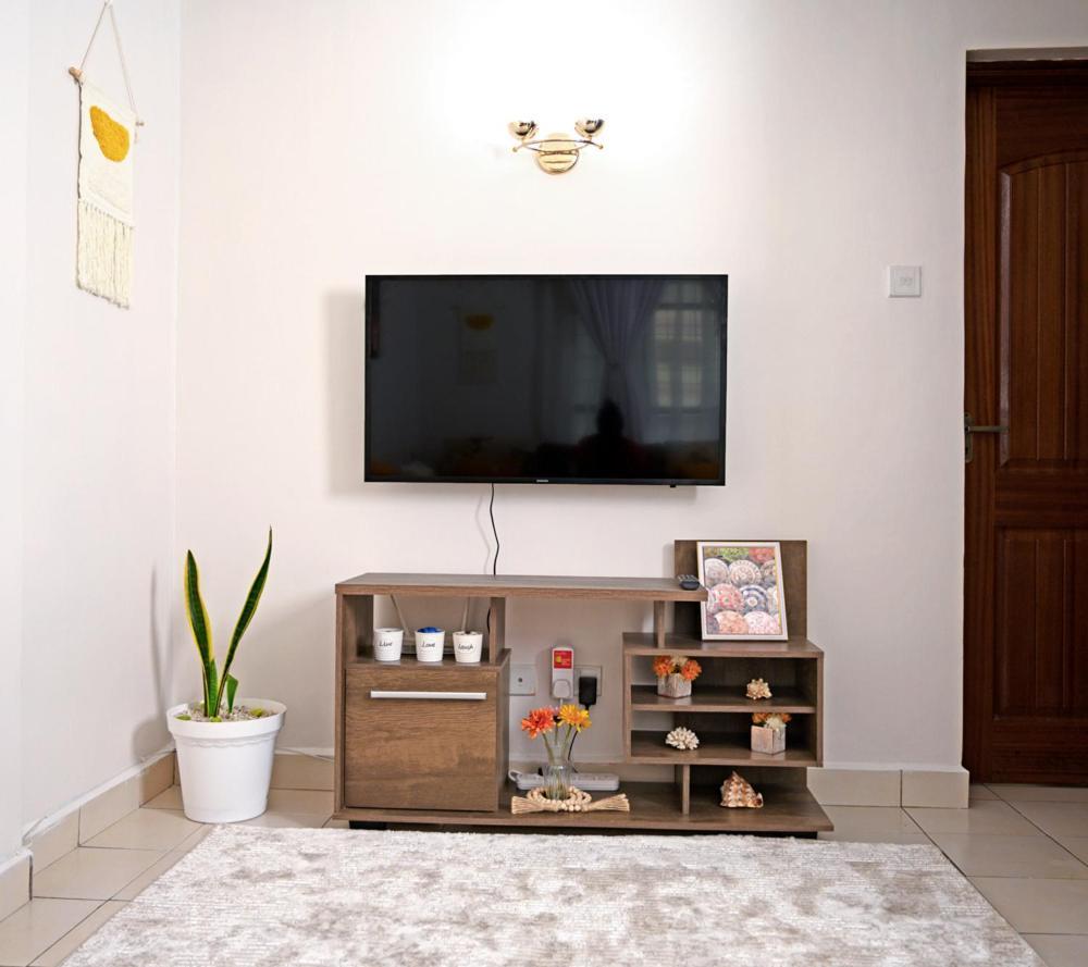 Furnished 1 Bedroom In Nairobi. 15 Mins To Cbd. Free Wi-fi & Parking