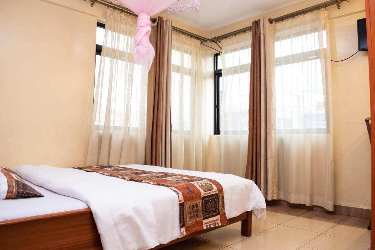 Ngara Riverside Hotel 2*