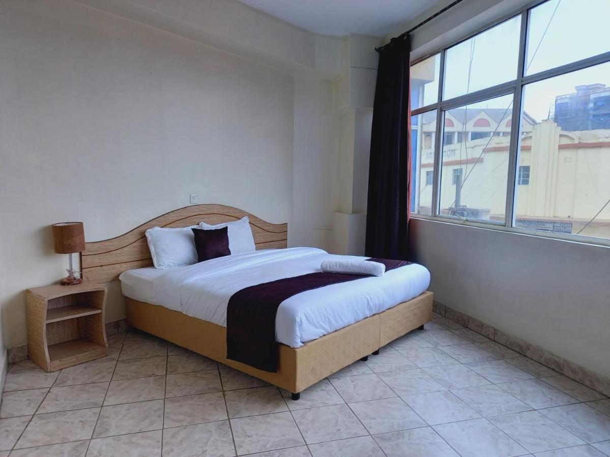 Fahari Triple Hotel 3*