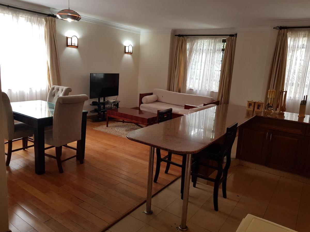 Natural Oak Aparthotel