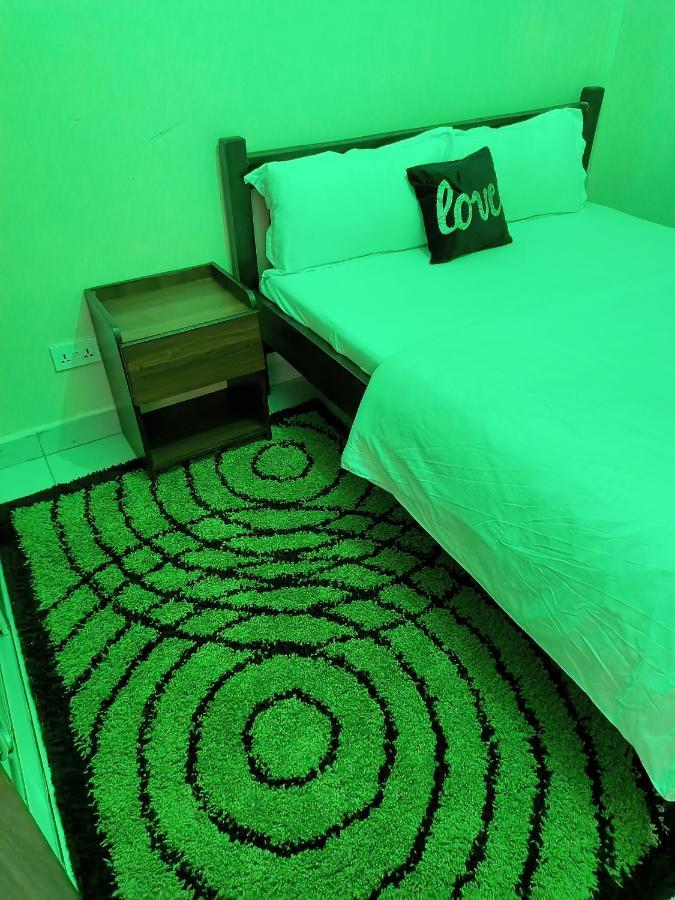 Swan Apartments, * Nairobi