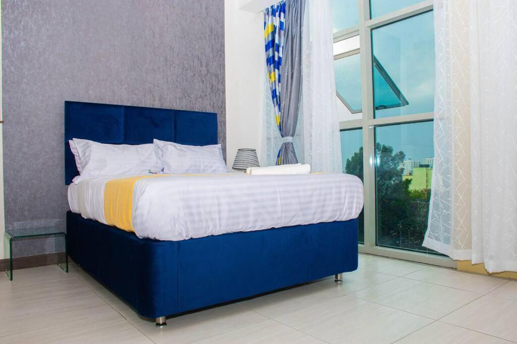 Apartamento Skynest Westlands Secure New Modern & Chic
