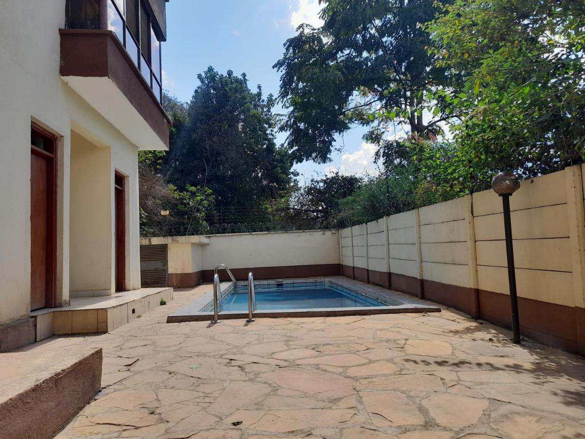 Cozy Kilimani Place * Nairobi