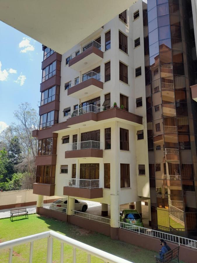 Cozy Kilimani Place * Nairobi