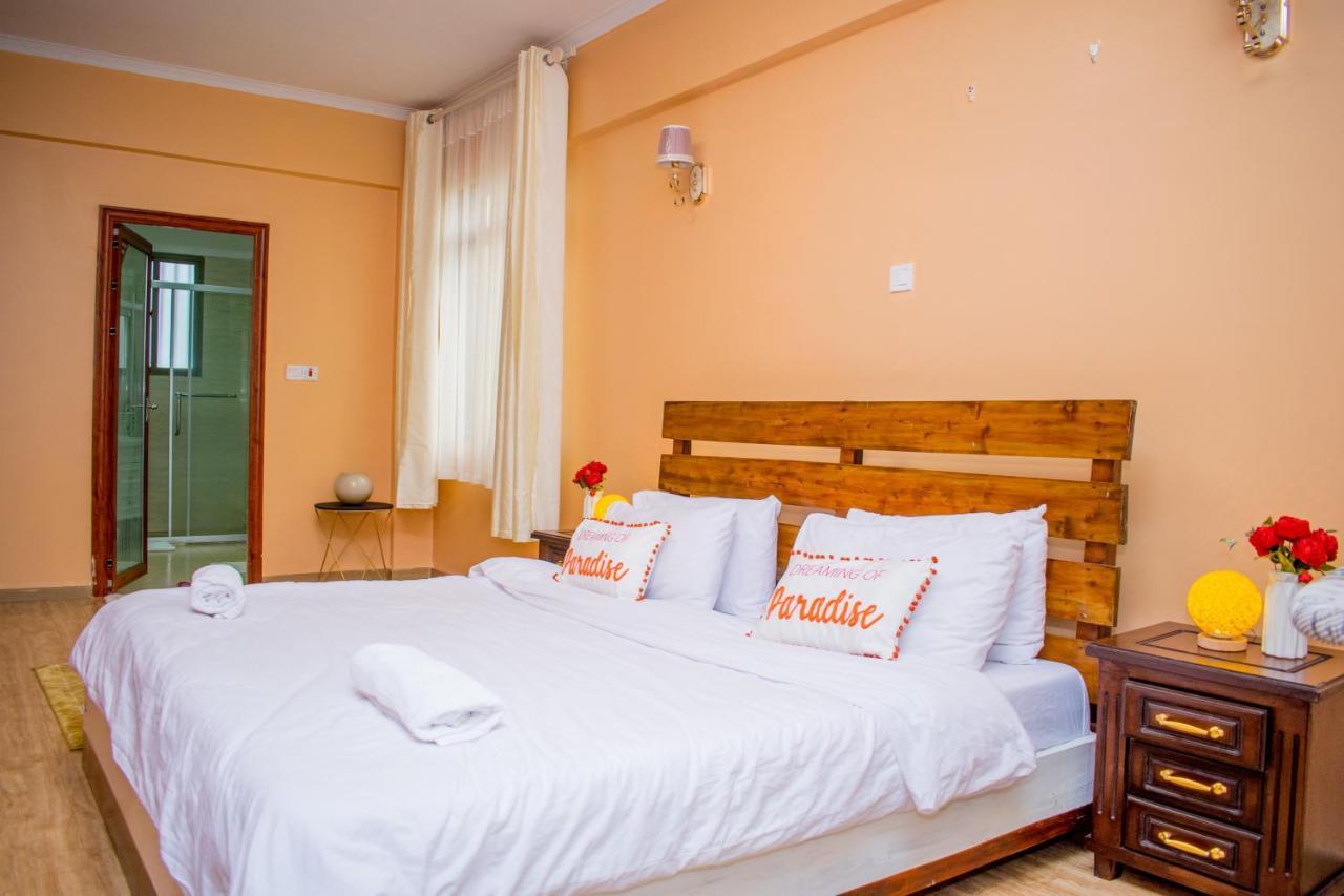 Skyhorse 1 * Nairobi