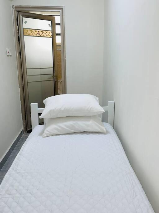 Cozy And Budget Studio In A Kilimani *