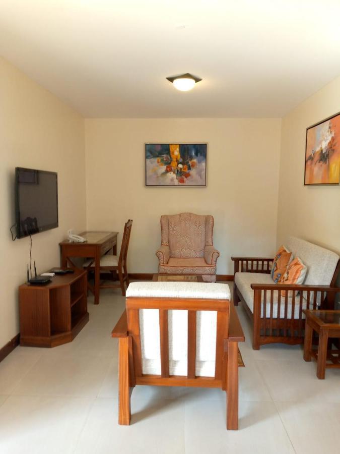 Lux Westlands Business * Nairobi