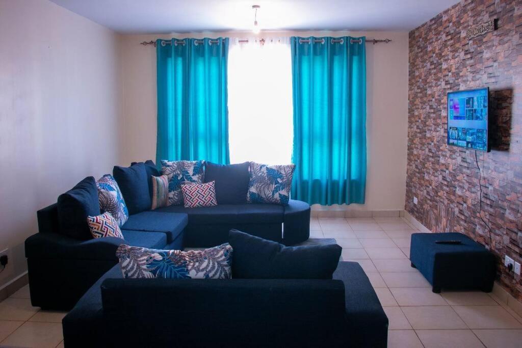 Lovely Fully Furnished And Serviced 4-bedroom Apartment
