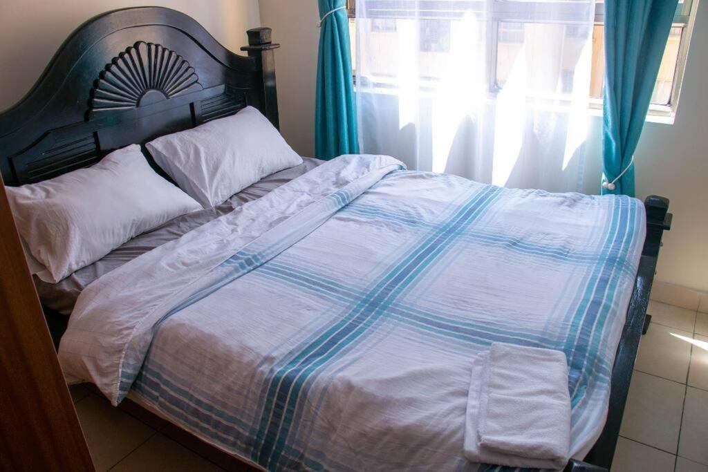 Lovely Fully Furnished And Serviced 4-bedroom
