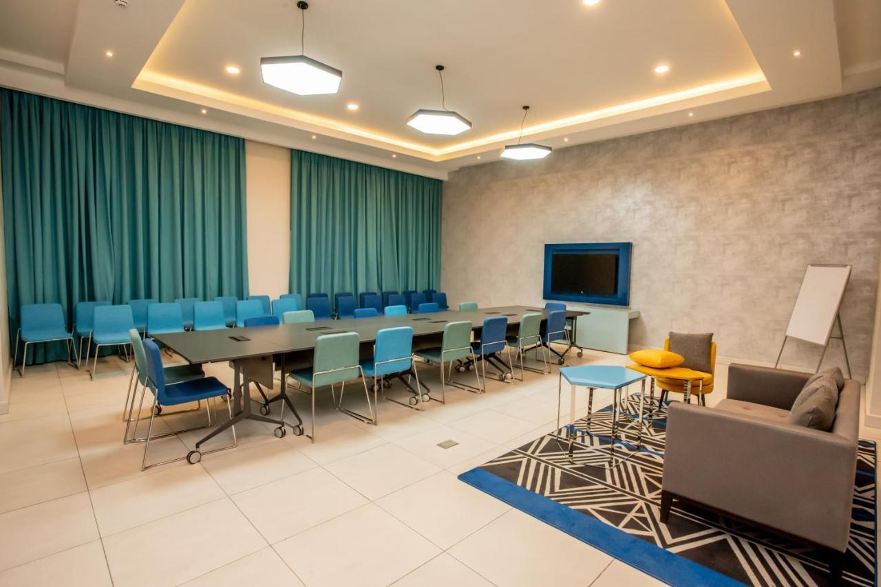 Skynest Residences By Cityblue, - Official Aparthotel