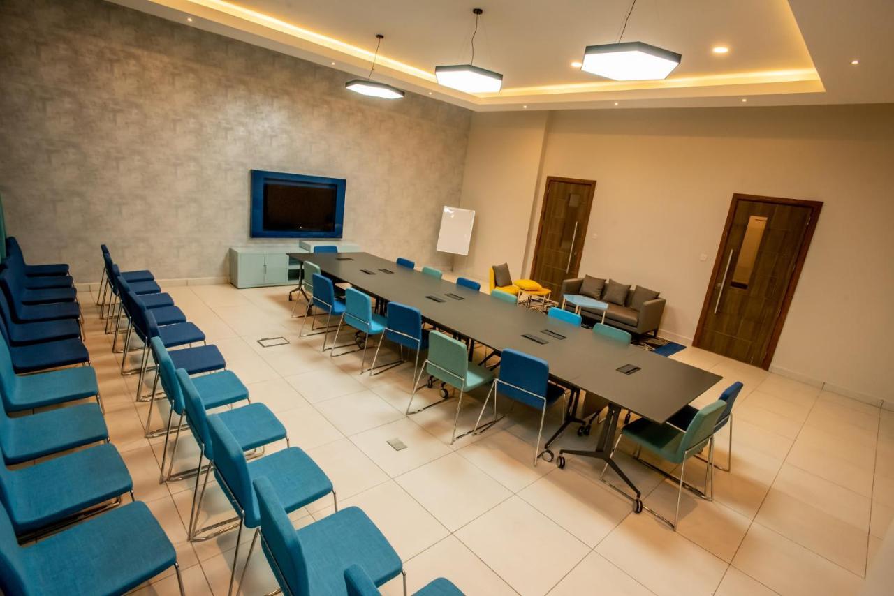 Aparthotel Skynest Residences By Cityblue, - Official 2*