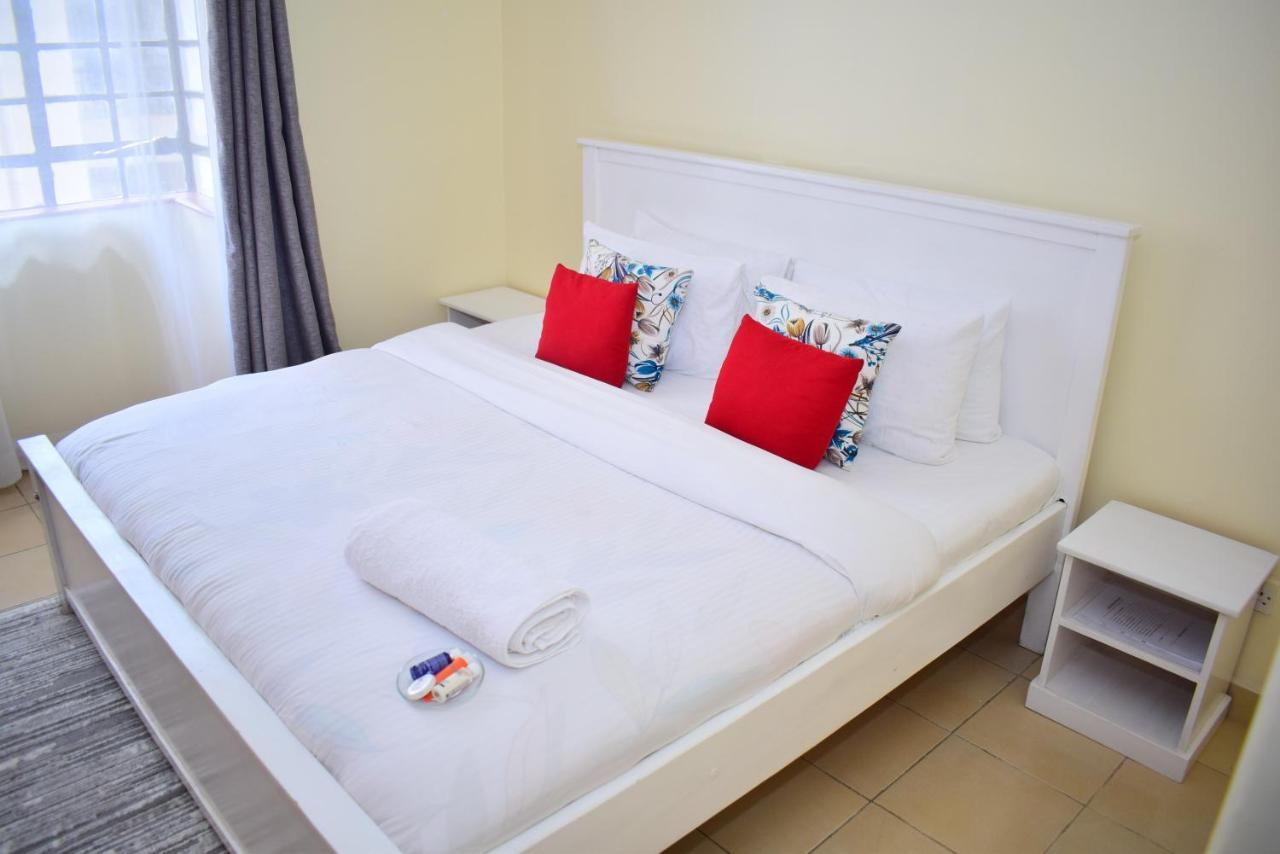 Plus Dee Luxury Homes Homestay