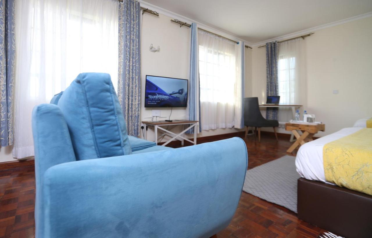 Homestay Esao Airport Suites