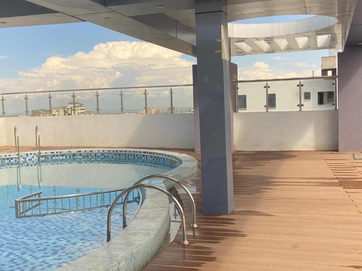 Westin Apartment