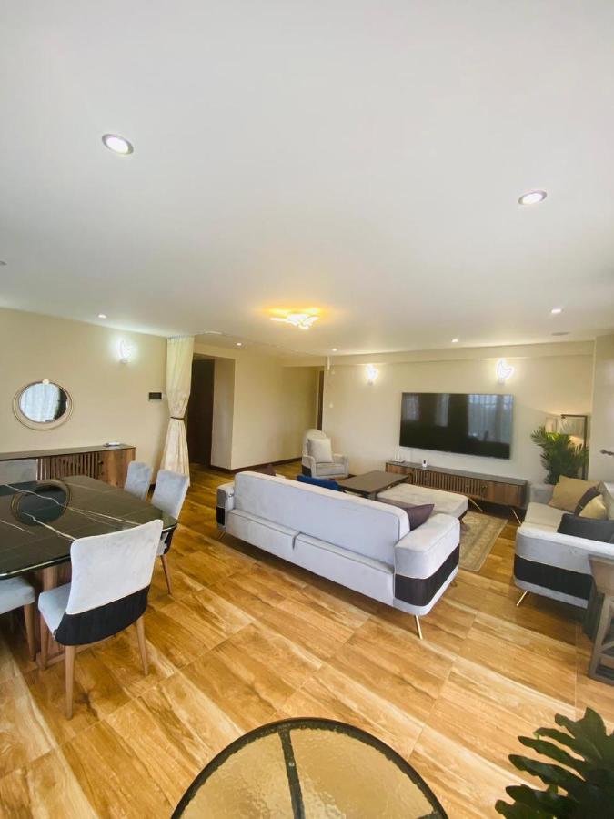 Westin Apartment *