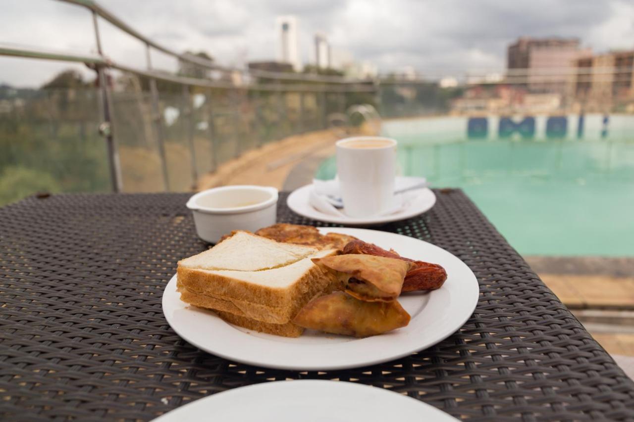 Cool Luxurious Nairobi