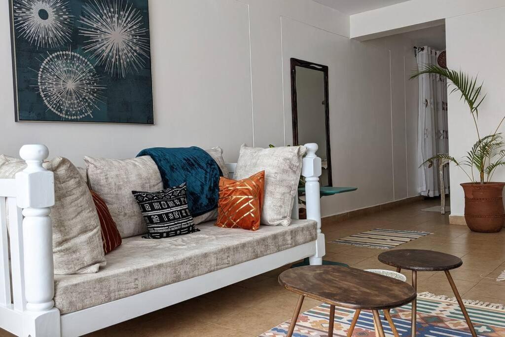 Kikao Crib Apartment *