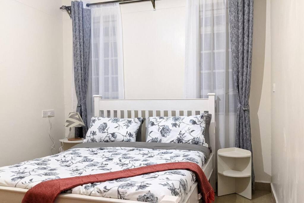 Kikao Crib *